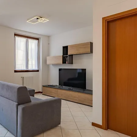شقة Platani By Interhome ديرفيو