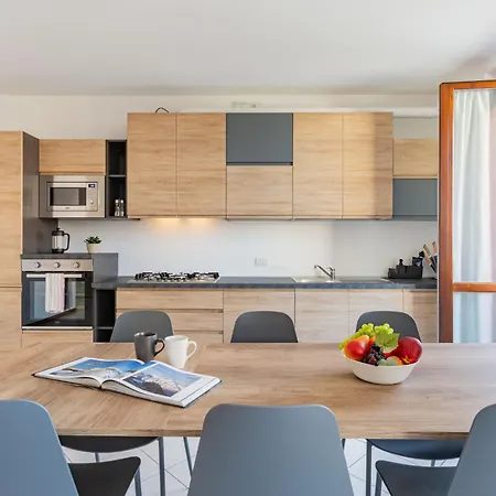 Platani By Interhome ديرفيو