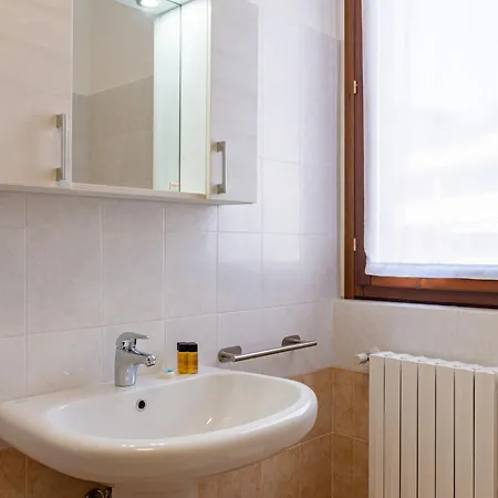 Platani By Interhome Apartamento Dervio