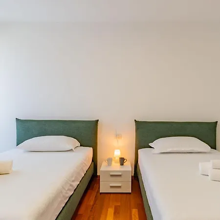 Platani By Interhome Apartamento *