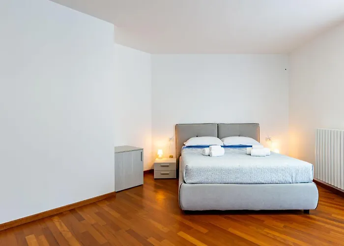Platani By Interhome شقة