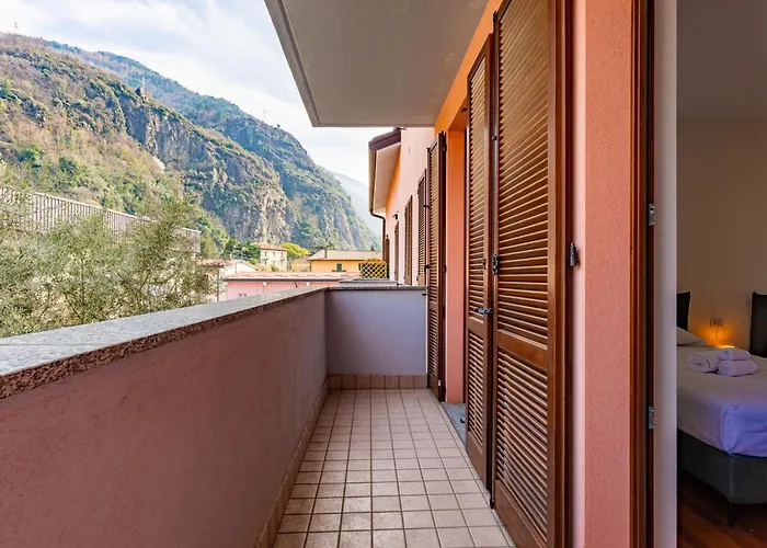 Platani By Interhome شقة ديرفيو